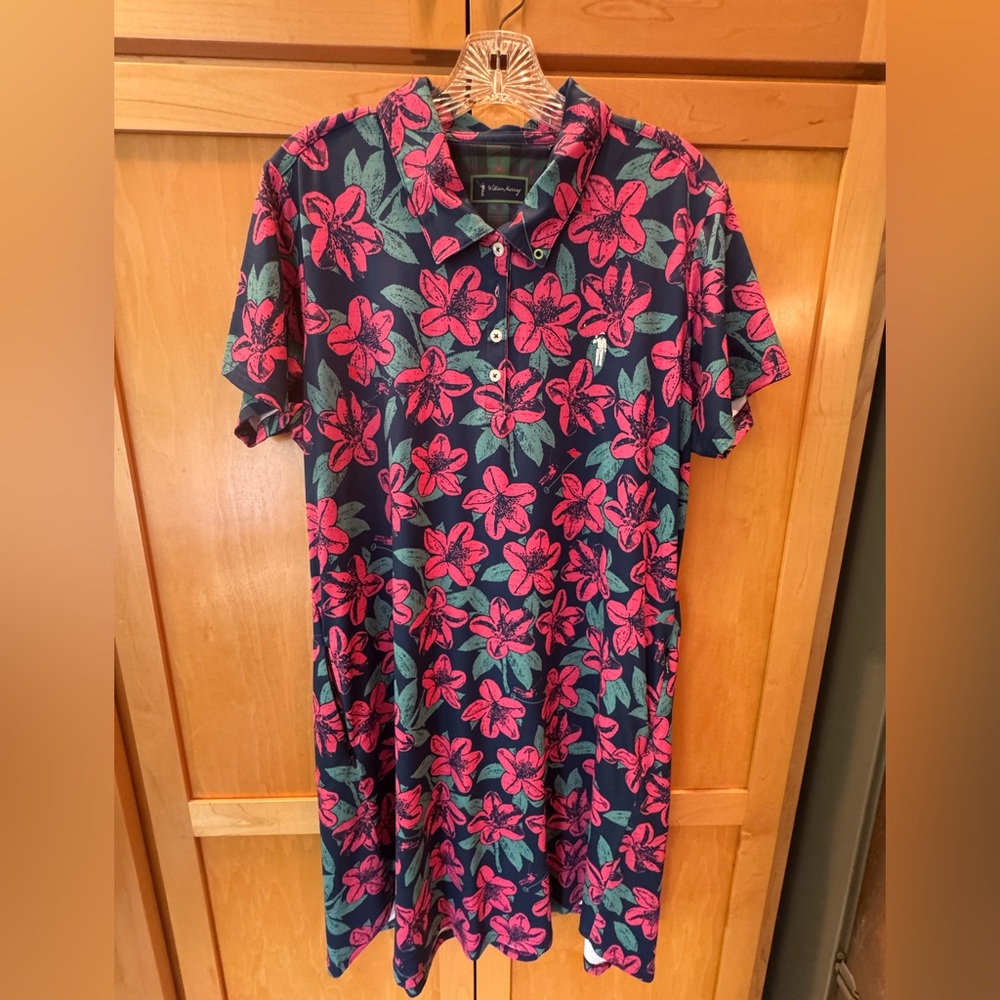William Murray Golf Dress sz XXL (16) in tropical print- has pockets!